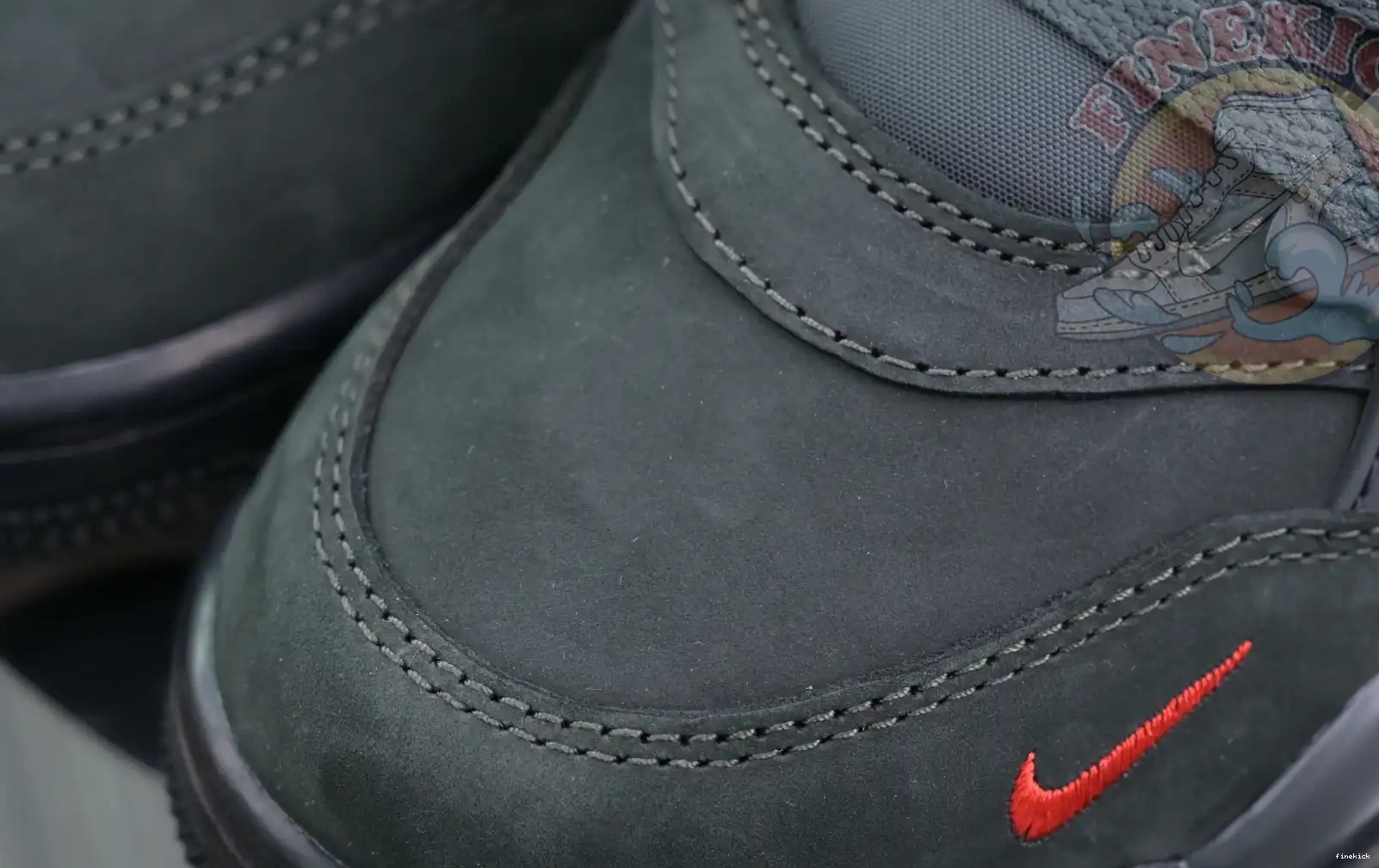 Nigel Jordan RM Sylvester Air SP 4 Jordan x “Anthracite” 0426